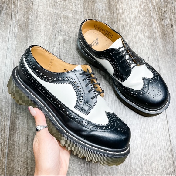 Dr. Martens Shoes - Dr. Martens Bex Brogue Leather Shoes Size 7.5-8